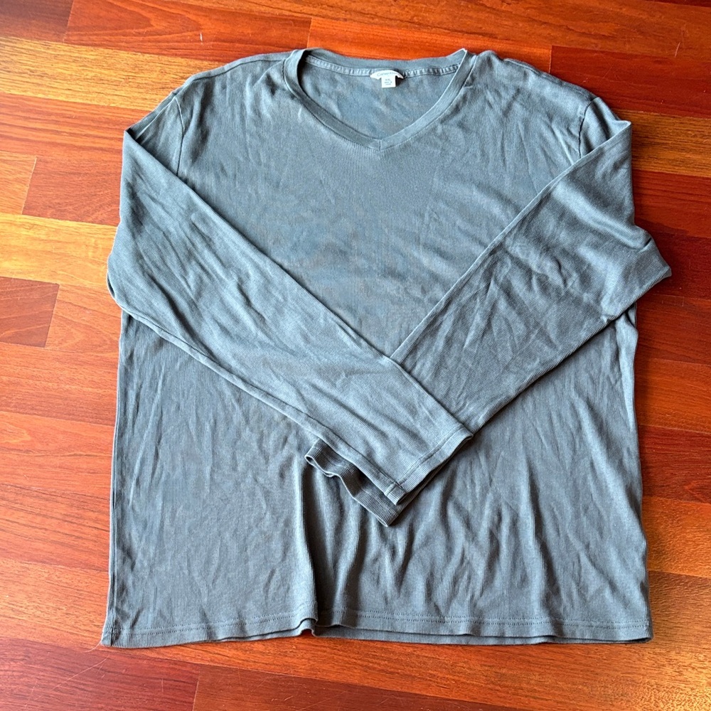 Calvin Klein Charcoal Gray V-Neck Long Sleeve Cotton Ribbled T-Shirt